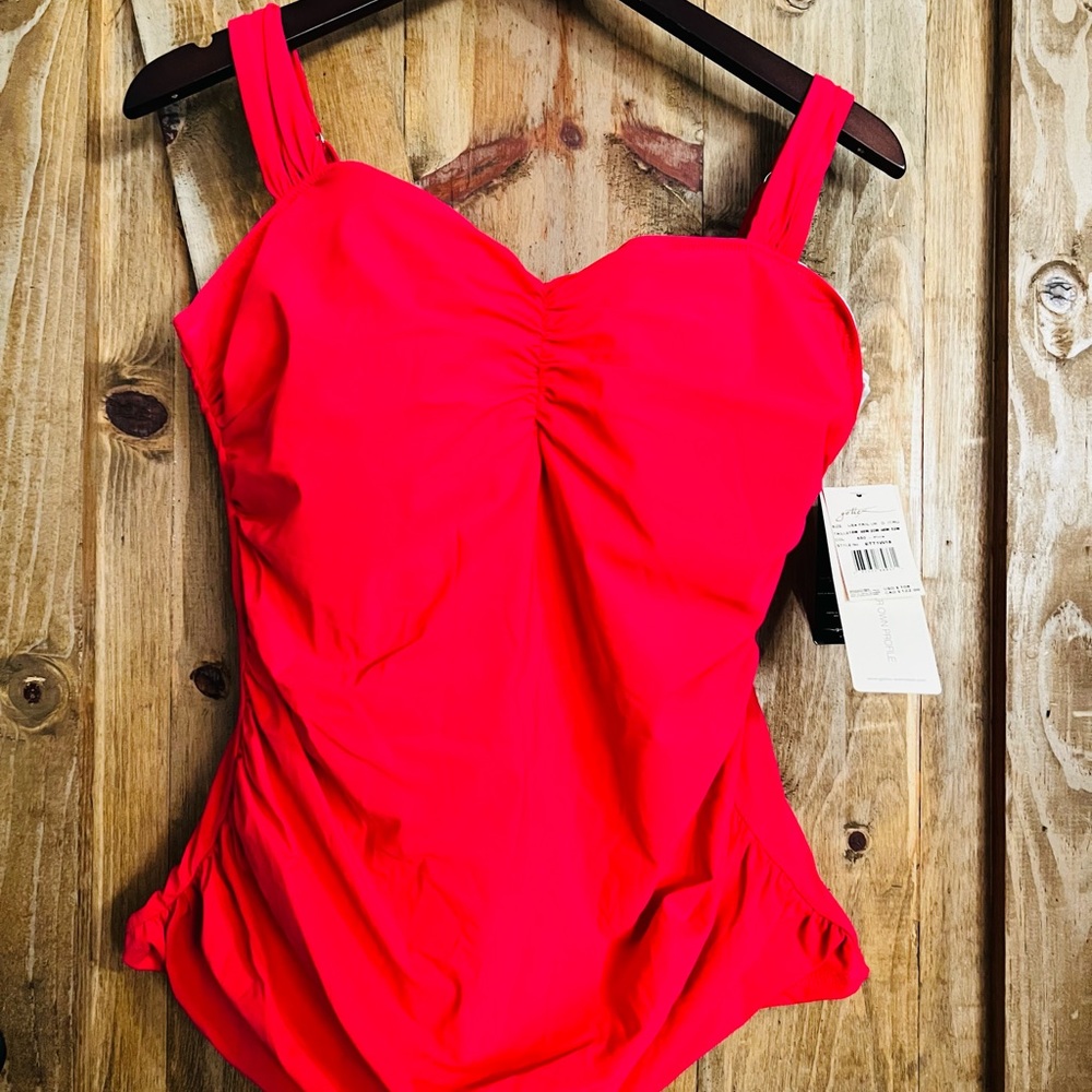 NEW - Gottex Swim Top - Plus Size 18